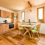 Apartment Lechrefugium Ferienwohnungen Am Lechweg & Lechradweg Steeg